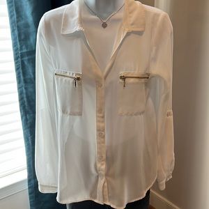 White blouse w/ zipper pockets